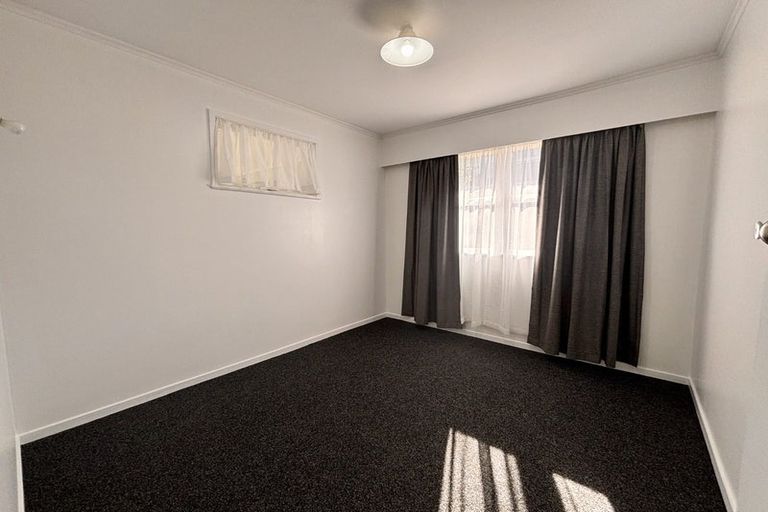 Photo of property in 12 Moa Place, Onerahi, Whangarei, 0110