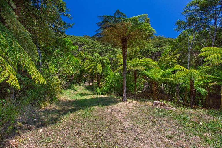Photo of property in 22 Te Tuhi Road, Raglan, 3297