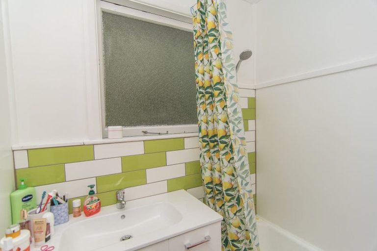 Photo of property in 20 Burgess Street, Pleasant Point, 7903