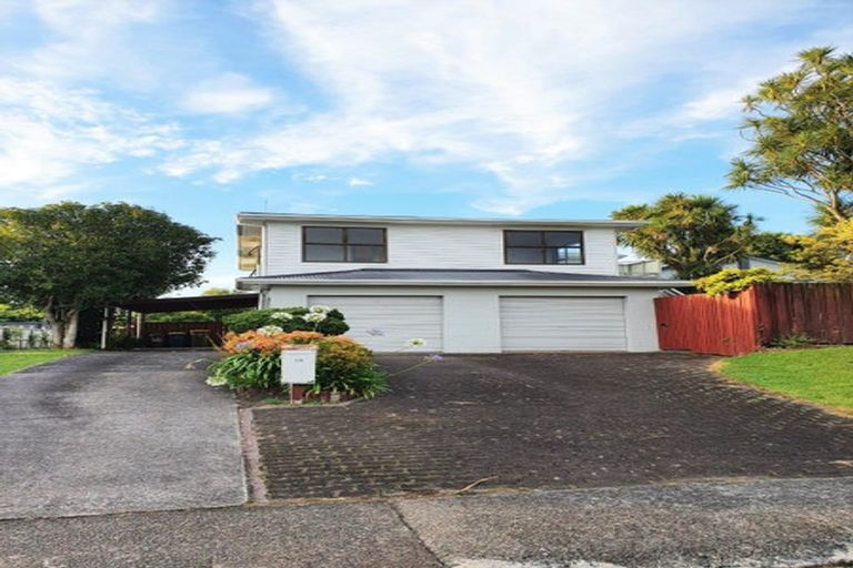 Photo of property in 19 Glen Norman Avenue, Henderson, Auckland, 0610