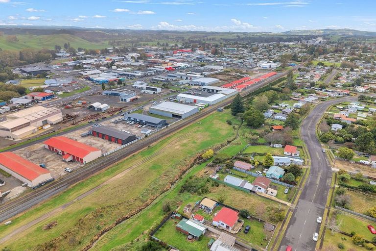 Photo of property in 19 Dalmeny Street, Tokoroa, 3420
