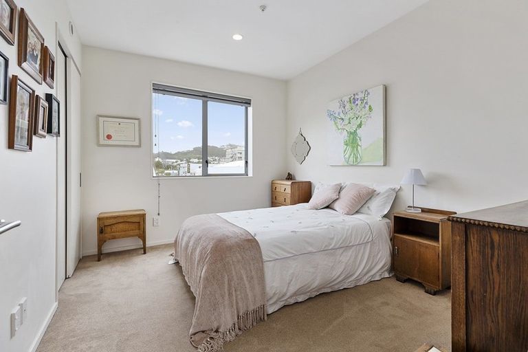 Photo of property in 17d Hania Street, Mount Victoria, Wellington, 6011