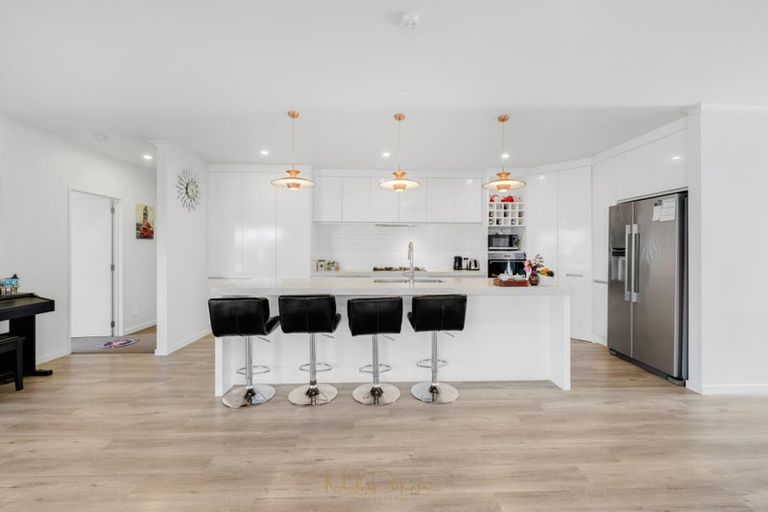 Photo of property in 123 Harbourside Drive, Karaka, Papakura, 2113