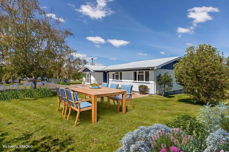 Photo of property in 21 Tamumu Road, Waipawa, 4210