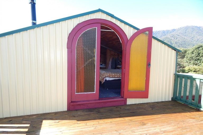 Photo of property in 84 Jones Creek Road, Birchfield, Westport, 7891