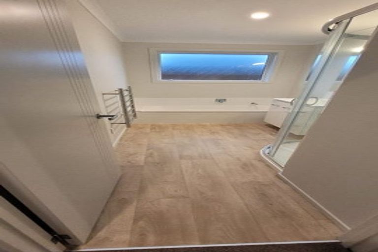 Photo of property in 21 Awataha Crescent, Pyes Pa, Tauranga, 3110