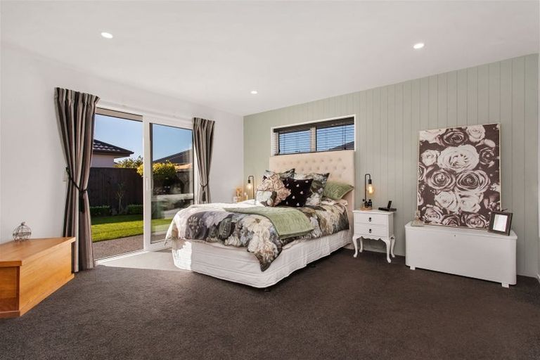 Photo of property in 50 Cairnbrae Drive, Prebbleton, 7604