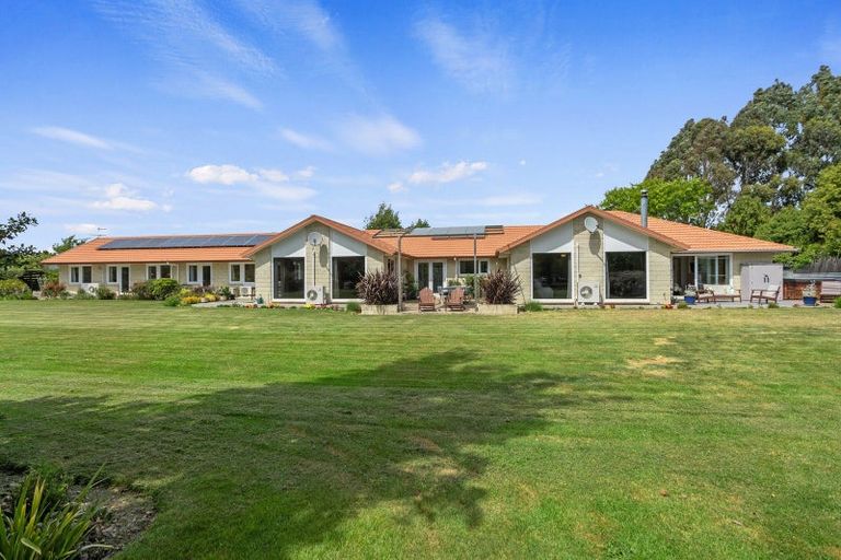 Photo of property in 16 Macdonalds Lane, Waikuku, Rangiora, 7473