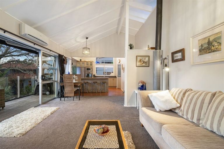 Photo of property in 1/7 Herbert Street, Hauraki, Auckland, 0622