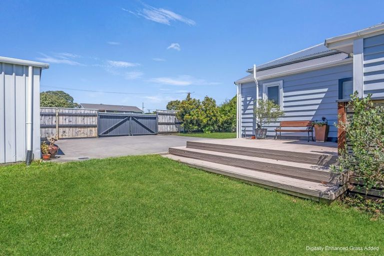 Photo of property in 12 Harris Street, Waitara, 4320