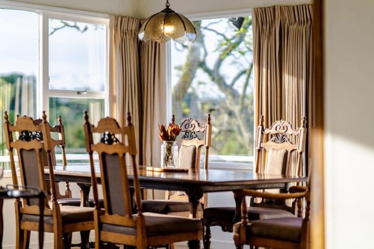 Photo of property in 188 Beach Road, Campbells Bay, Auckland, 0630