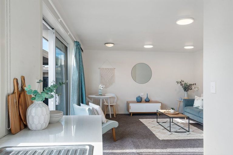 Photo of property in 2c Dey Street, Mosgiel, 9024