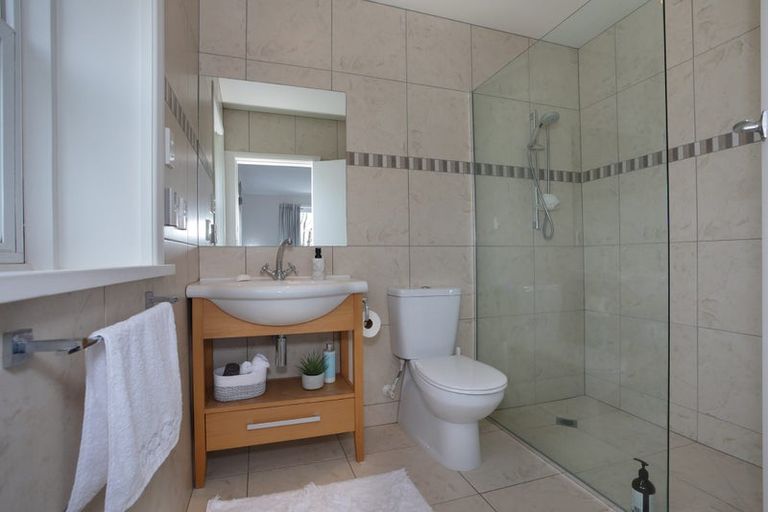 Photo of property in 2 Sandon Road, Feilding, 4702