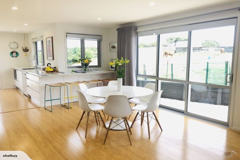 Photo of property in 8 Jersey Place, Bell Block, New Plymouth, 4312