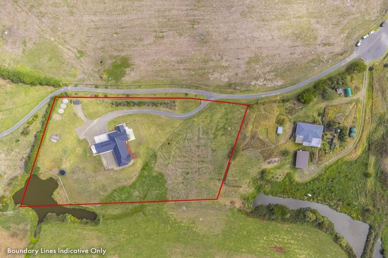 Photo of property in 39 Sandown Road, Te Horo Beach, Otaki, 5581