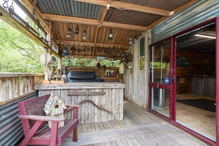 Photo of property in 130 Western Hills Drive, Kensington, Whangarei, 0112