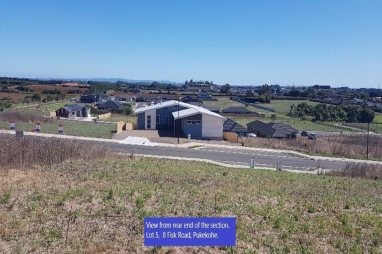 Photo of property in 8 Fisk Road, Pukekohe, 2120