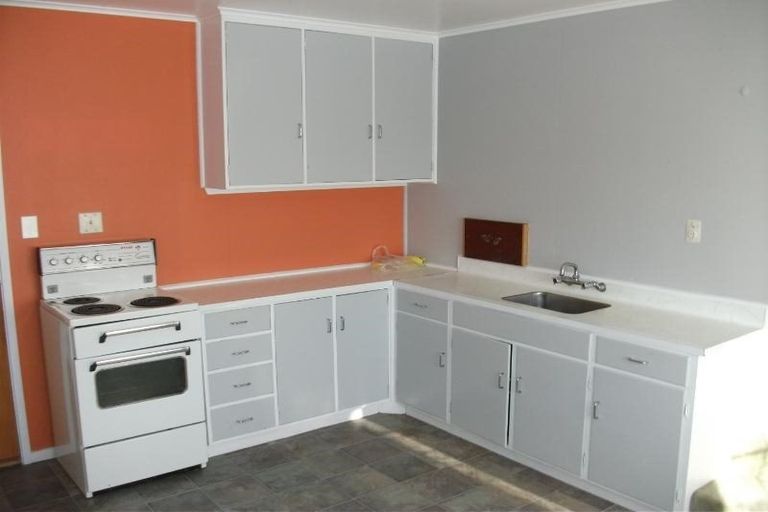 Photo of property in 15 Scenic Heights, Acacia Bay, Taupo, 3330