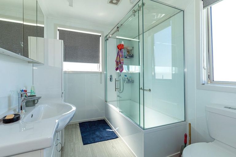 Photo of property in 35 Oban Street, Holmes Hill, Oamaru, 9401