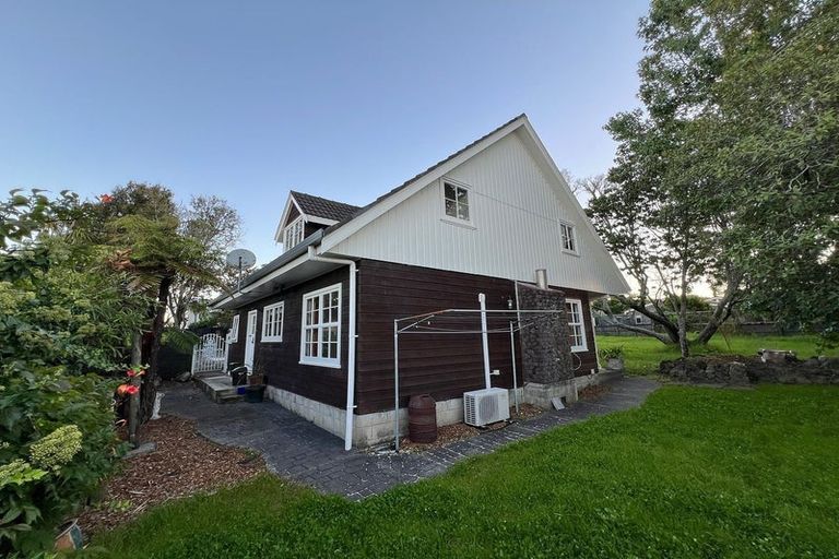 Photo of property in 149 Titirangi Road, New Lynn, Auckland, 0600