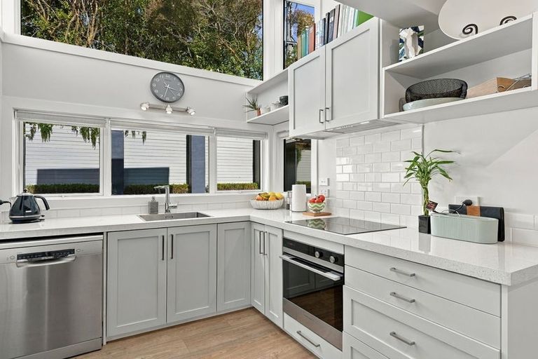 Photo of property in 10 Heath Street, Andersons Bay, Dunedin, 9013