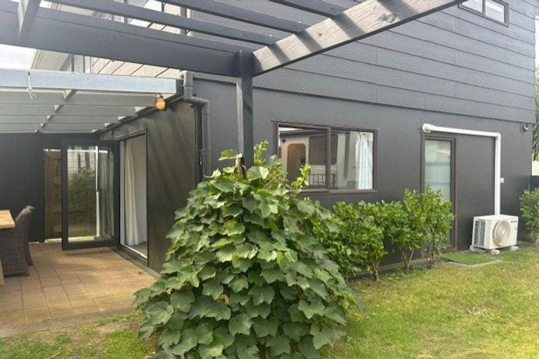 Photo of property in 806a Papamoa Beach Road, Papamoa Beach, Papamoa, 3118