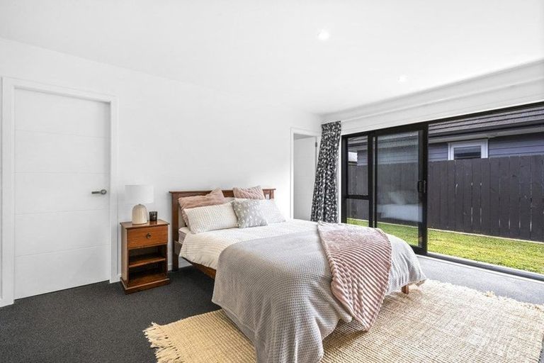 Photo of property in 9 Cory Jane Grove, Riverstone Terraces, Upper Hutt, 5018