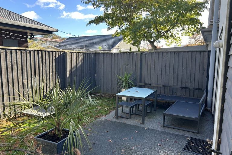 Photo of property in 42f Devon Street, Sydenham, Christchurch, 8023