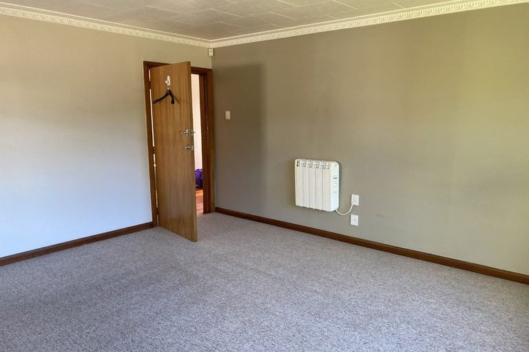 Photo of property in 51 Acacia Avenue, Upper Riccarton, Christchurch, 8041