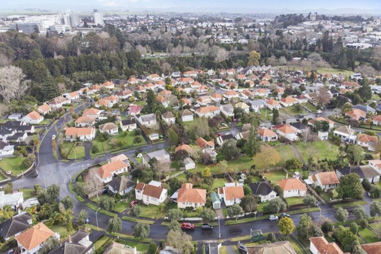 Photo of property in 27 Bledisloe Terrace, Hamilton East, Hamilton, 3216