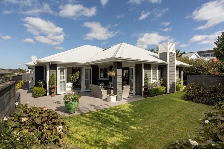 Photo of property in 11 Owen Place, Omokoroa, 3114