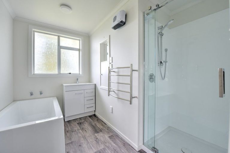 Photo of property in 20 Lawrence Street, East Gore, Gore, 9710