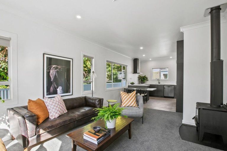 Photo of property in 48 Lorna Street, Lynmouth, New Plymouth, 4310