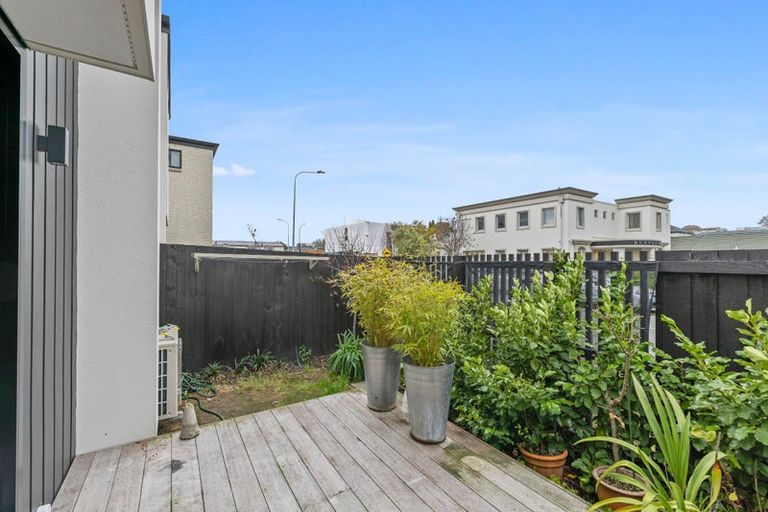 Photo of property in 1/27 Bartlett Street, Riccarton, Christchurch, 8011