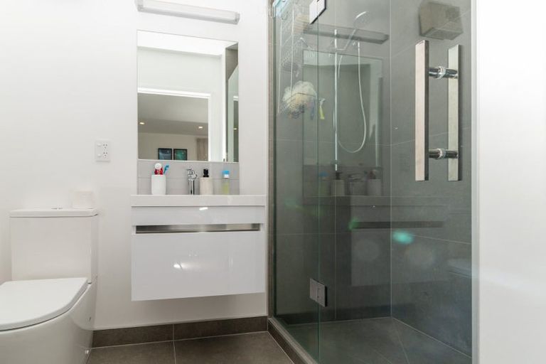 Photo of property in 23 Cessna Crescent, Mangere, Auckland, 2022