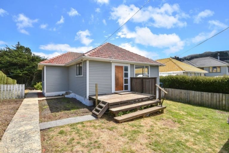 Photo of property in 14 District Road, Roseneath, Port Chalmers, 9023