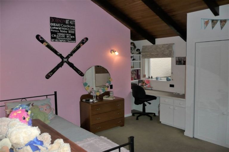 Photo of property in 14 Kitchener Square, Highfield, Timaru, 7910