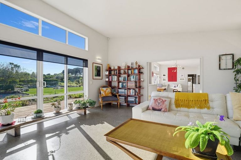 Photo of property in 17 Waka Tete Place, Waitarere, Levin, 5510