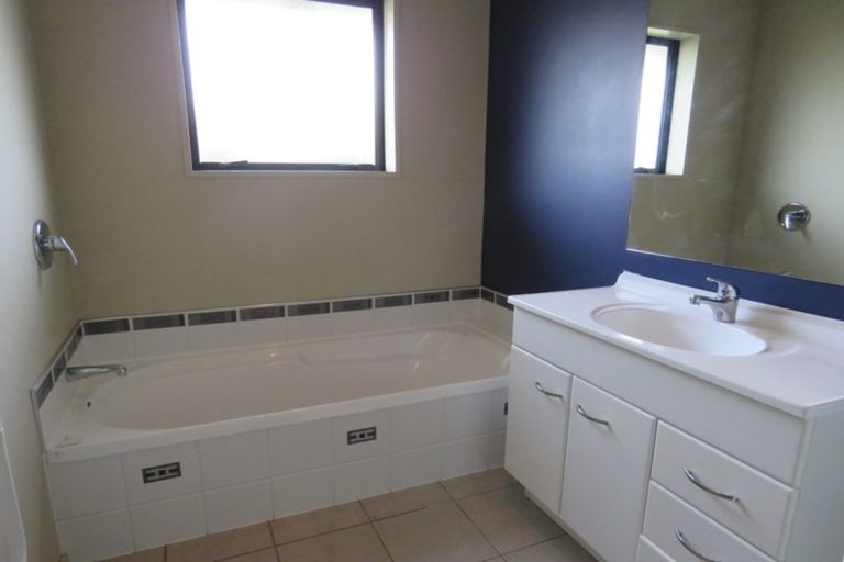 Photo of property in 22 Caudron Road, Wigram, Christchurch, 8042