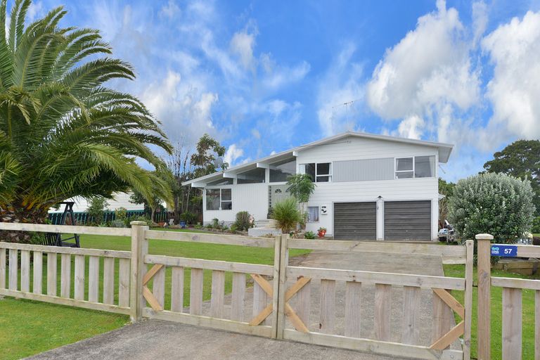 Photo of property in 57 Gorge Road, Maungaturoto, 0520