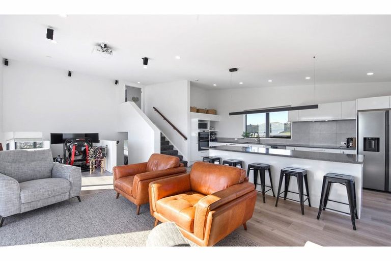 Photo of property in 34 Hawkshead Way, Westmorland, Christchurch, 8025