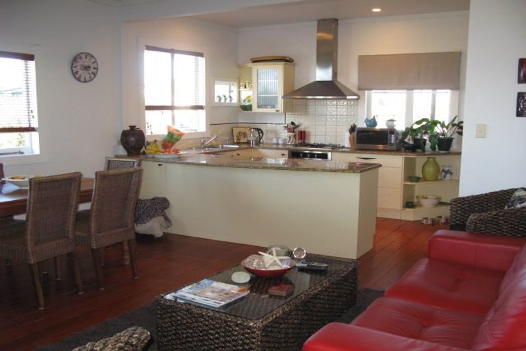 Photo of property in 73 Bayswater Avenue, Bayswater, Auckland, 0622