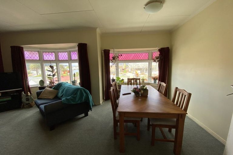 Photo of property in 24 Rolleston Street, Mount Cook, Wellington, 6021