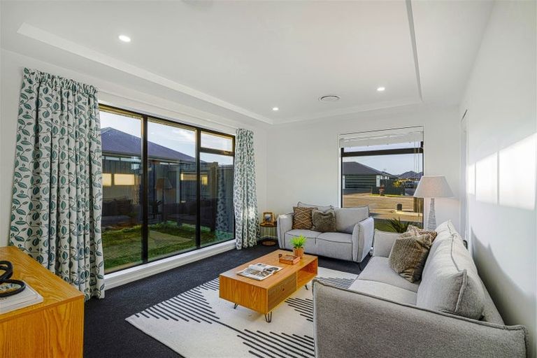 Photo of property in 6 Dianthus Place, Wigram, Christchurch, 8025