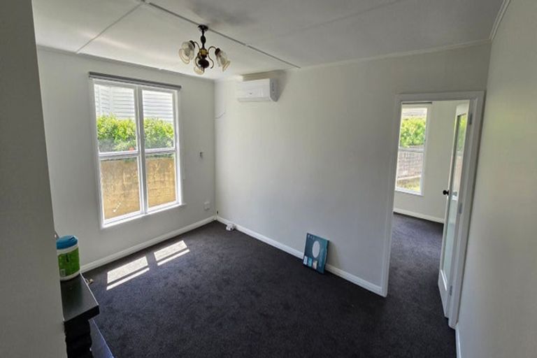Photo of property in 46 Treadwell Street, Naenae, Lower Hutt, 5011