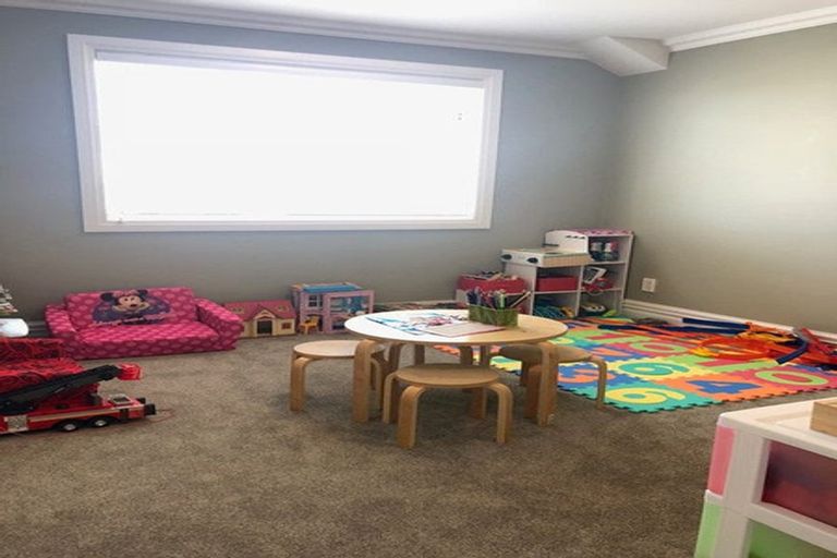 Photo of property in 39 Headland Drive, Long Bay, Auckland, 0630