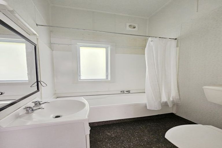 Photo of property in 159 Glenmore Street, Kelburn, Wellington, 6012