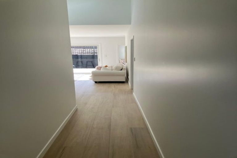 Photo of property in 7 Kopu Road, Orewa, 0931