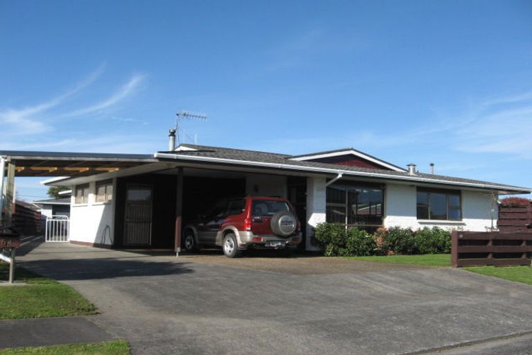 Photo of property in 54 Exeter Crescent, Springvale, Whanganui, 4501