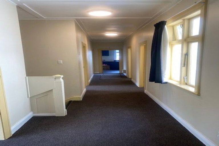 Photo of property in 9 Thompson Street, Mount Cook, Wellington, 6011